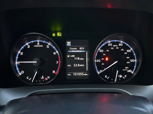 Used 2017 Toyota RAV4 XLE image 23