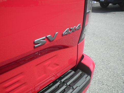 Used 2022 Nissan Frontier SV image 11