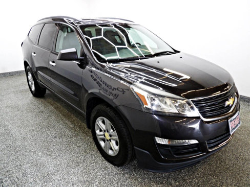 Used 2016 Chevrolet Traverse LS image 3