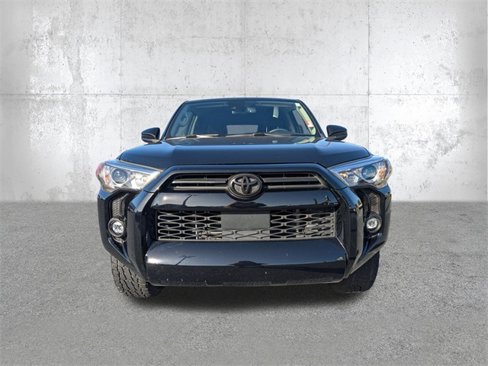 Used 2022 Toyota 4Runner SR5 image 10