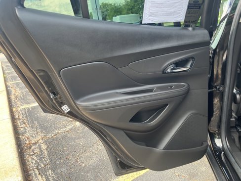 Used 2020 Buick Encore Preferred image 15