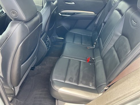 Used 2023 Cadillac XT4 Premium Luxury image 16