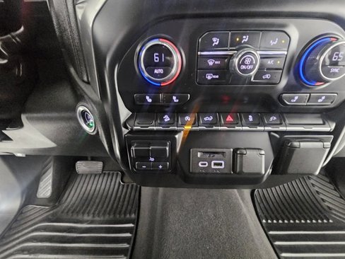 Used 2022 Chevrolet Silverado 1500 LT image 18