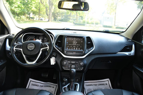 Used 2016 Jeep Cherokee Trailhawk w/ Cold Weather Group image 24