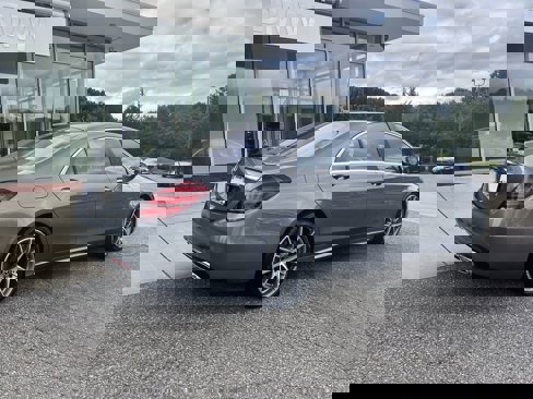 Used 2019 Mercedes-Benz S 560 Sedan image 8
