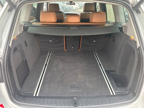 Used 2017 BMW X3 xDrive28i image 14