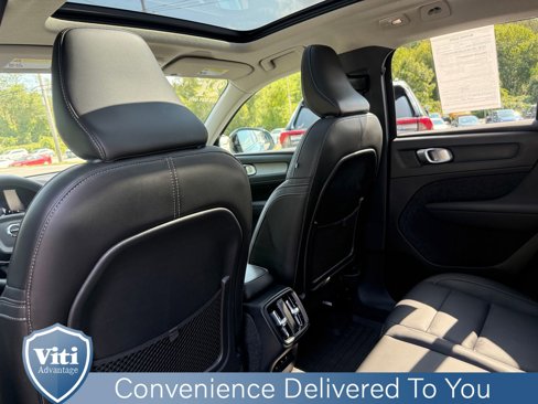 Certified 2024 Volvo XC40 B5 Plus w/ Protection Package Premier image 21