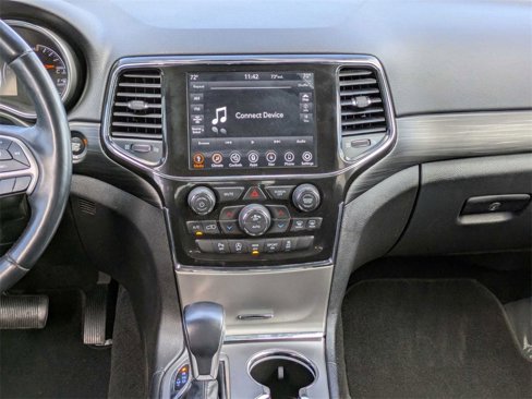 Used 2021 Jeep Grand Cherokee Laredo X image 17
