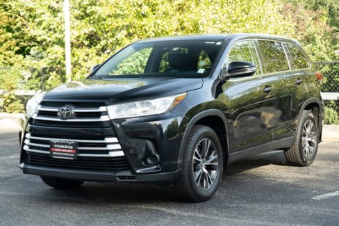 Used 2019 Toyota Highlander Plus image 2