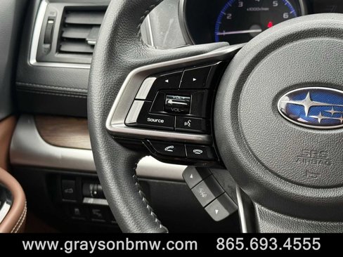 Used 2018 Subaru Outback 3.6R Touring image 17