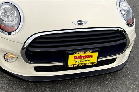 Used 2017 MINI Cooper 2-Door Hardtop image 29
