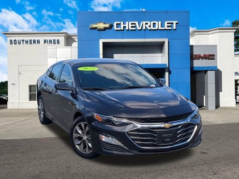 Used 2023 Chevrolet Malibu LT image 1