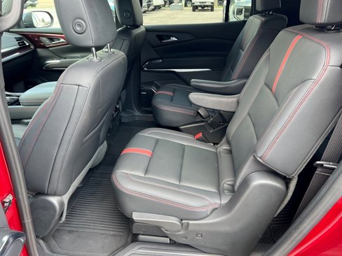Certified 2024 Chevrolet Traverse RS w/ LPO, Floor Liner Package image 13
