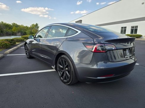 Used 2018 Tesla Model 3 Long Range image 12