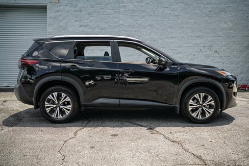 Used 2023 Nissan Rogue SV image 17
