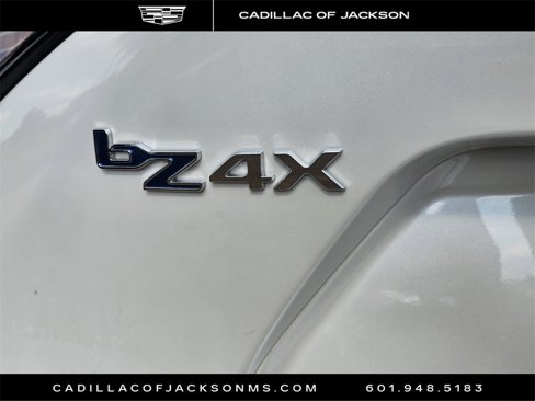 Used 2024 Toyota bZ4X XLE image 33