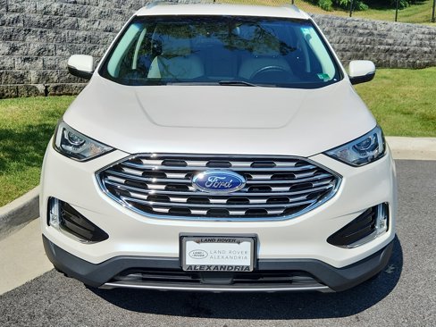Used 2019 Ford Edge Titanium image 8