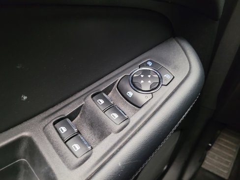 Used 2024 Ford Edge SEL image 27