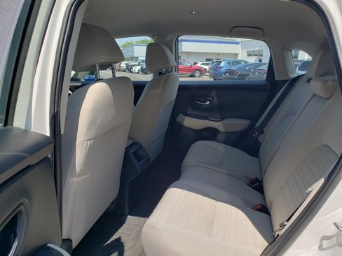 Used 2023 Honda HR-V LX image 12