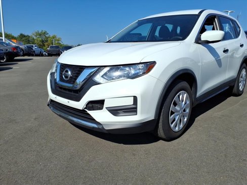 Used 2017 Nissan Rogue S image 20
