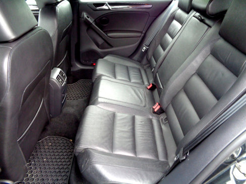 Used 2011 Volkswagen GTI Autobahn image 27