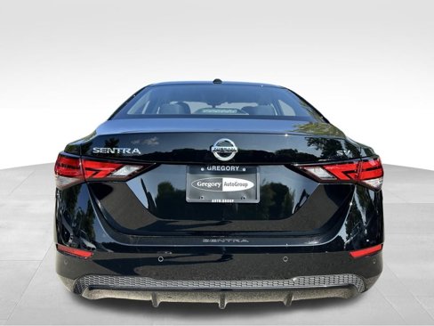 Used 2022 Nissan Sentra SV image 8