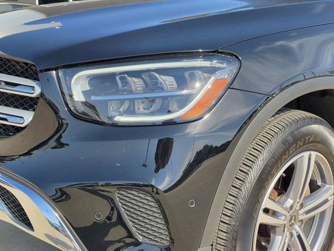 Used 2022 Mercedes-Benz GLC 300 4MATIC image 11
