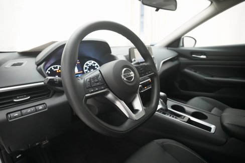 Certified 2022 Nissan Altima 2.5 S image 8
