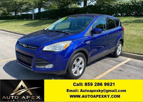 Used 2013 Ford Escape SE image 1