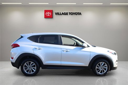 Used 2017 Hyundai Tucson SE image 6