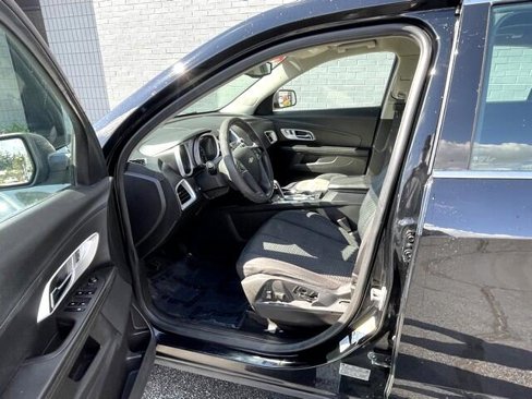 Used 2015 Chevrolet Equinox LS image 9