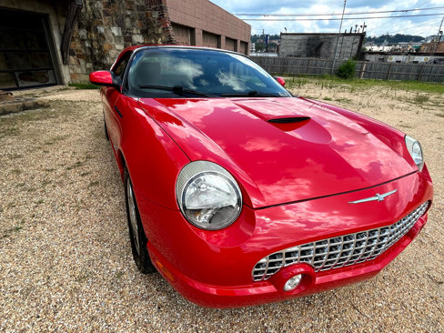 Used 2002 Ford Thunderbird image 14