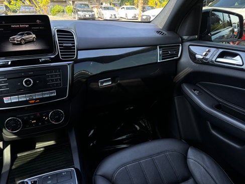 Used 2018 Mercedes-Benz GLE 350 4MATIC image 26