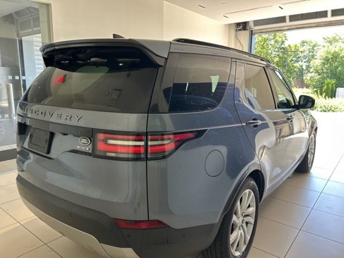 Used 2019 Land Rover Discovery HSE image 15
