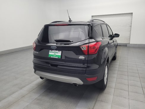 Used 2019 Ford Escape SEL image 9