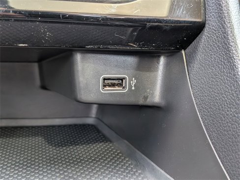 Used 2019 Volkswagen Jetta SE image 21