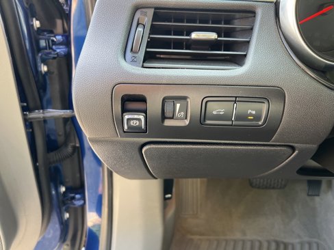 Used 2014 Chevrolet Impala LS w/ LS Convenience Package image 9