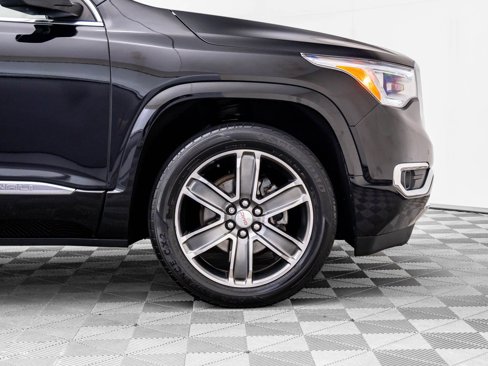Used 2017 GMC Acadia Denali w/ Technology Package image 34