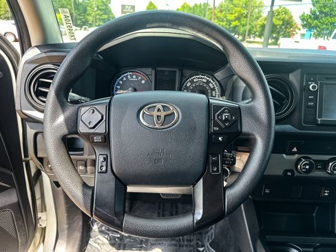 Used 2019 Toyota Tacoma SR image 11
