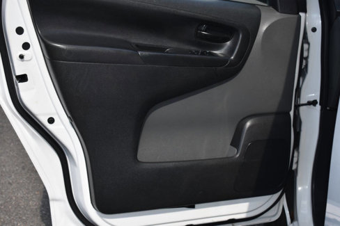 Used 2018 Nissan NV200 S w/ Cruise Control Package image 11