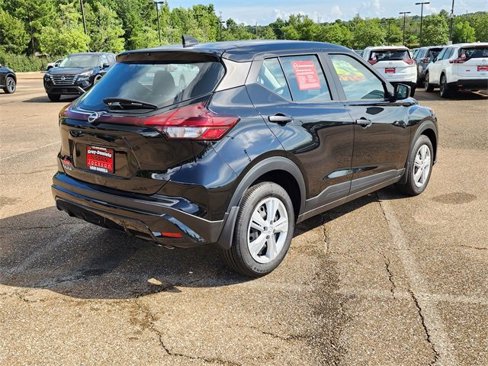 Certified 2025 Nissan Kicks Play S image 25