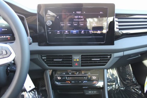 New 2025 Volkswagen Jetta S image 12