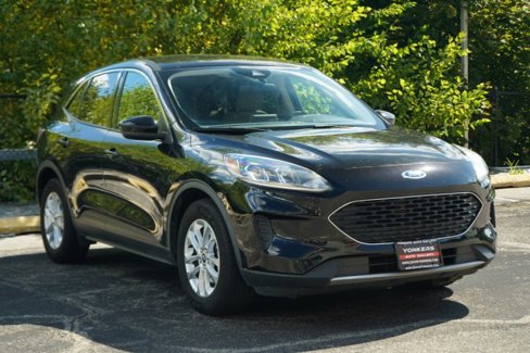 Used 2020 Ford Escape SE image 6