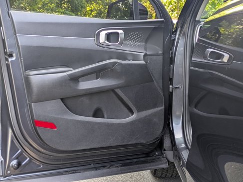 Used 2021 Kia Sorento S w/ Panoramic Sunroof Package image 12