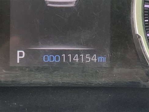 Used 2021 Toyota RAV4 XLE image 16