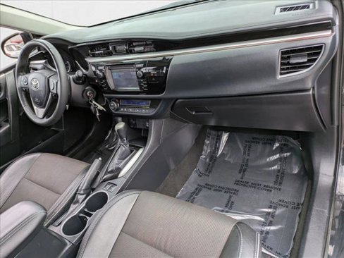 Used 2016 Toyota Corolla S image 20