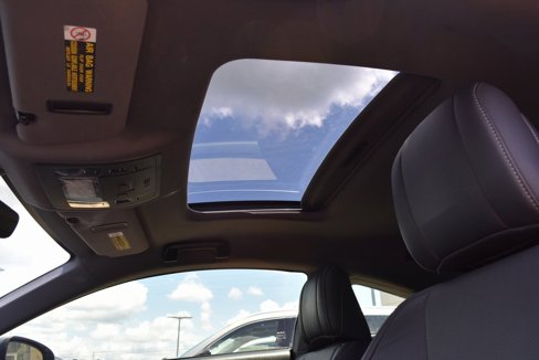 Used 2015 Lexus RC 350 w/ Navigation System Package image 30