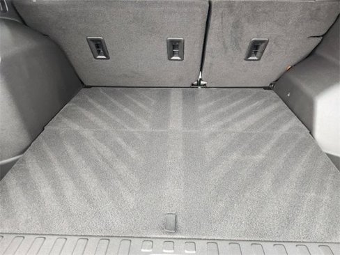 Used 2023 Chevrolet Equinox LS w/ LPO, Cargo Package image 32