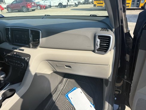 Used 2018 Kia Sportage LX w/ LX Popular Package image 19