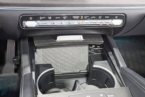 Used 2021 Mercedes-Benz GLS 450 4MATIC image 28